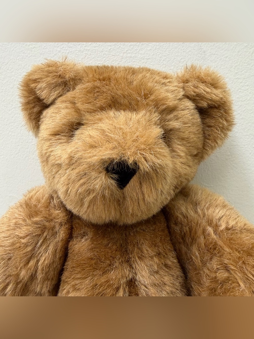 Vintage Vermont Teddy Bear 1991-1993 Jointed Arms & Legs, Suede Nose & Pads, 16" - Picture 7 of 10